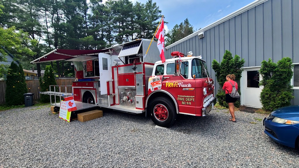 Fry Days Food Truck | 1036 S Monck Dr, Bracebridge, ON P1L 1W8, Canada | Phone: (705) 230-5959