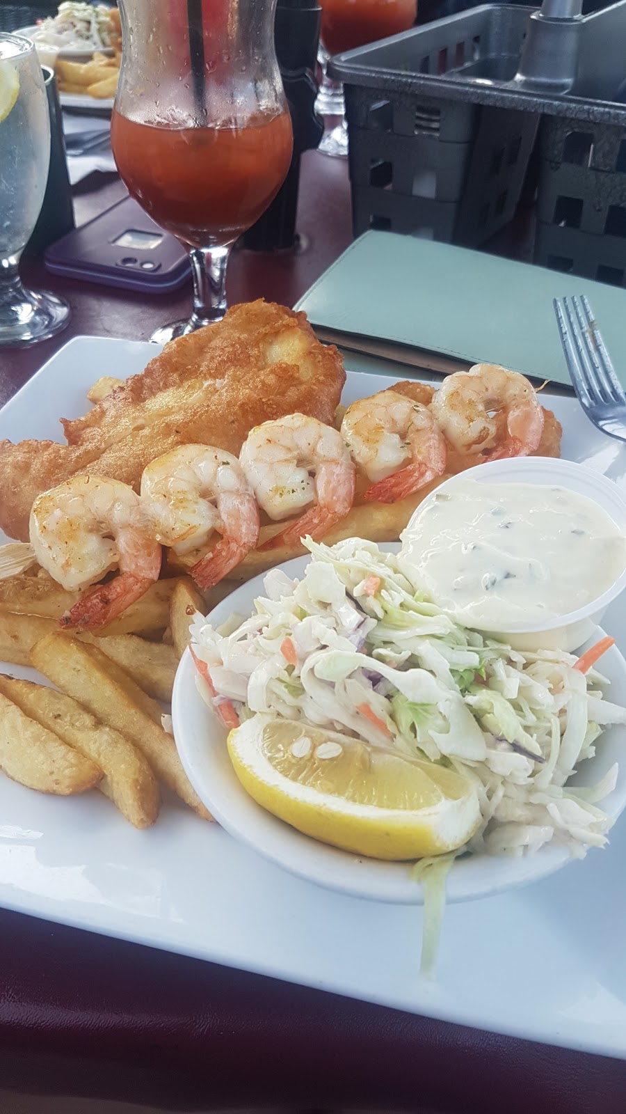 Shipyard Restaurant & Pub | 6145 Genoa Bay Rd, Duncan, BC V9L 5Y5, Canada | Phone: (250) 746-1026