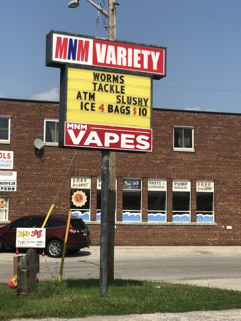 Mnm vapes - breeze / stlth / ghost xl / juul / vuse / puff / pop | 1605 Front Rd, Windsor, ON N9J 2B7, Canada | Phone: (519) 734-7111