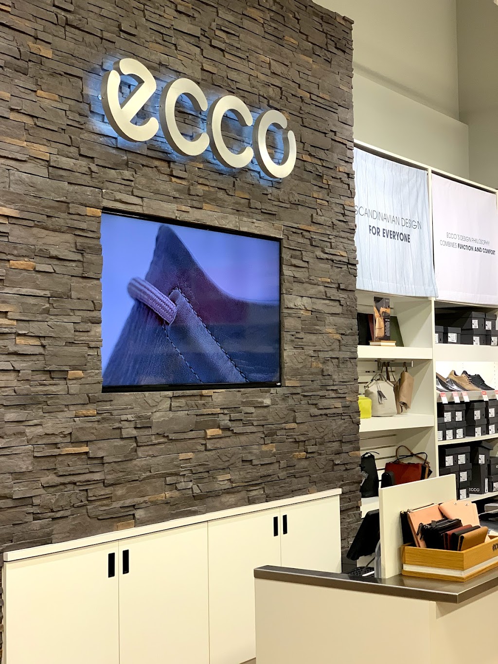 ECCO Cross Iron Mills | 261055 Crossiron Blvd #206, Rocky View County, AB T4A 0G3, Canada | Phone: (403) 274-9541