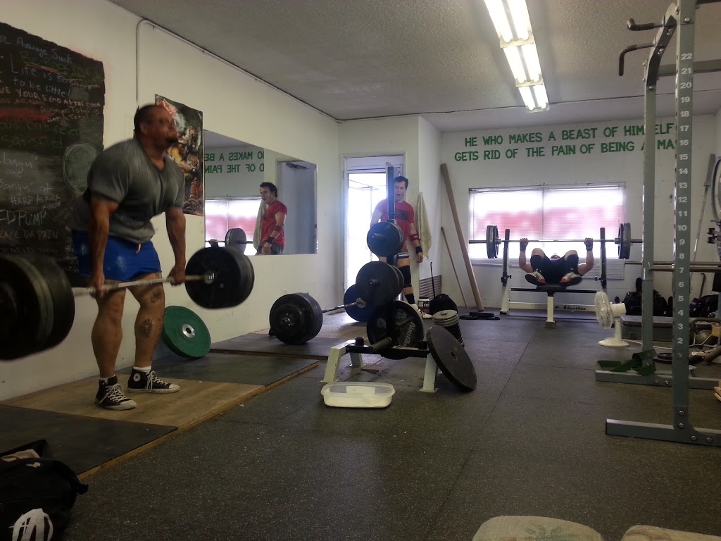 Hard Knox Gym & Strength Club | 881 Ethel St, Kelowna, BC V1Y 2V9, Canada | Phone: (250) 870-7988