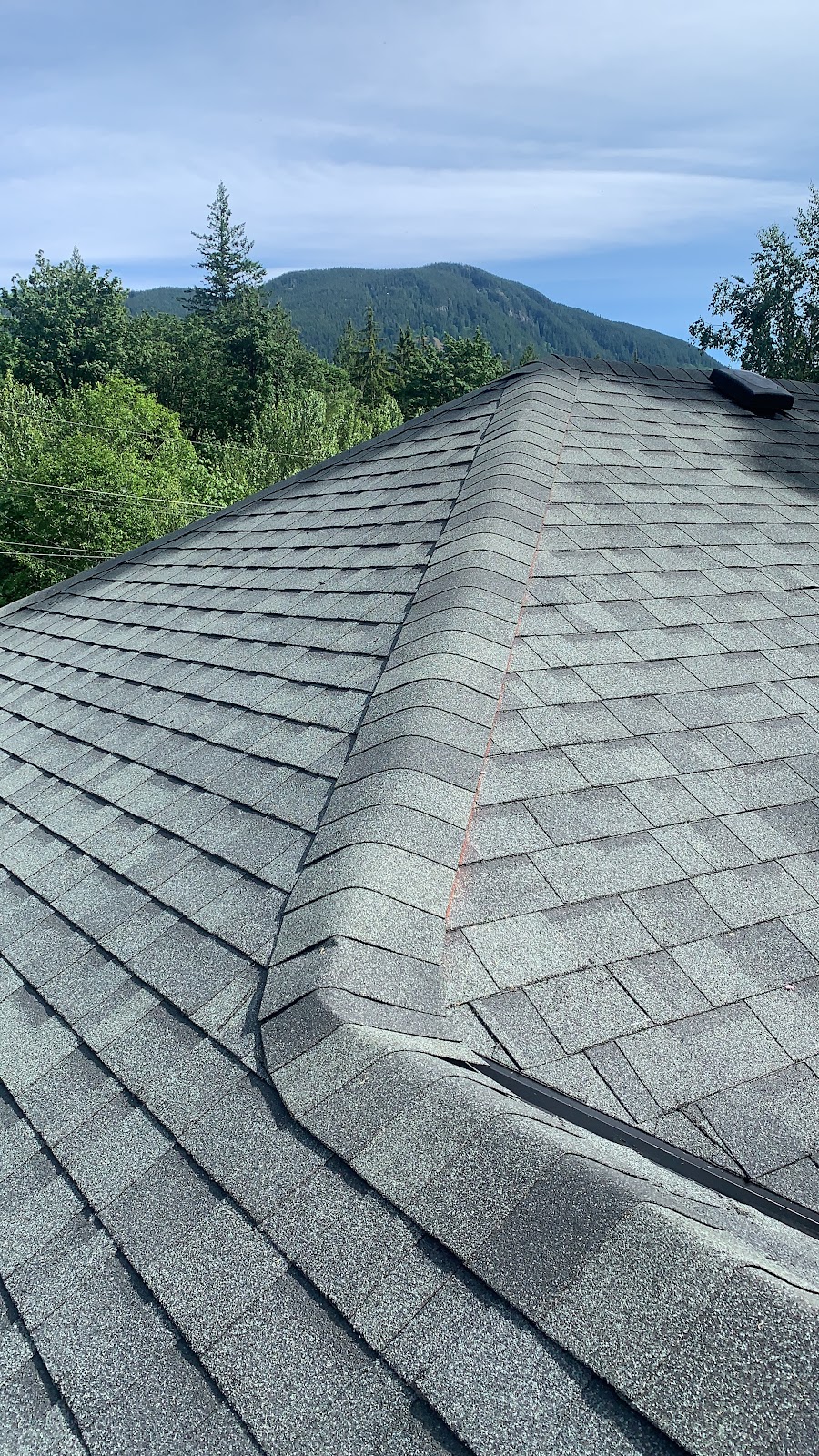 Elk Valley Roofing | 1207 Pinyon Rd, Sparwood, BC V0B 2G0, Canada | Phone: (604) 799-3145