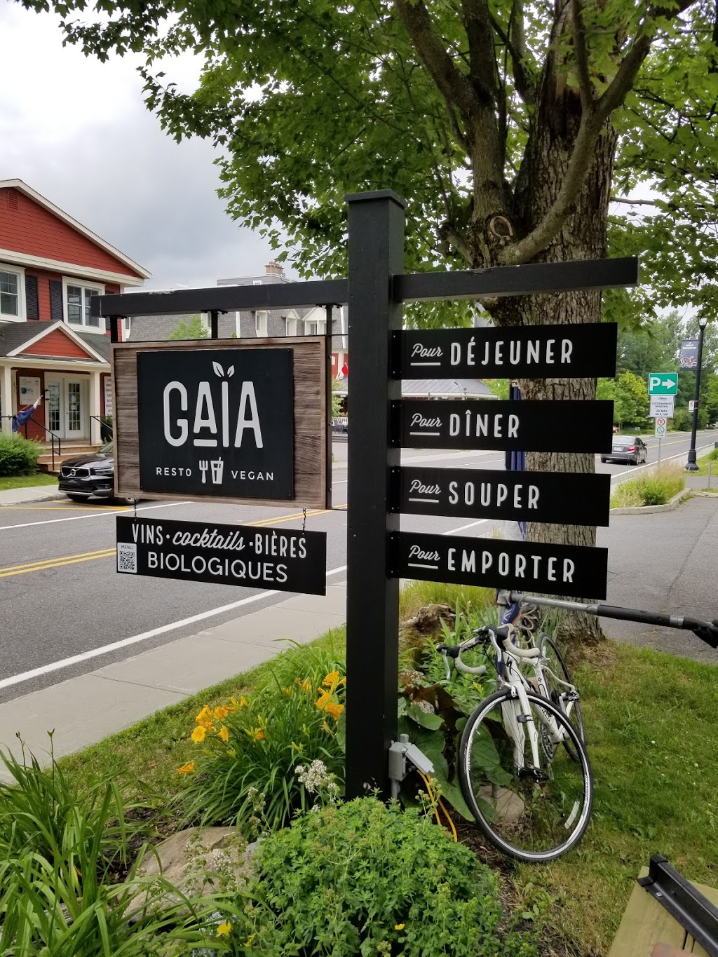 Gaïa - Resto Végan | 840 Rue Shefford, Bromont, QC J2L 1C3, Canada | Phone: (450) 534-2074