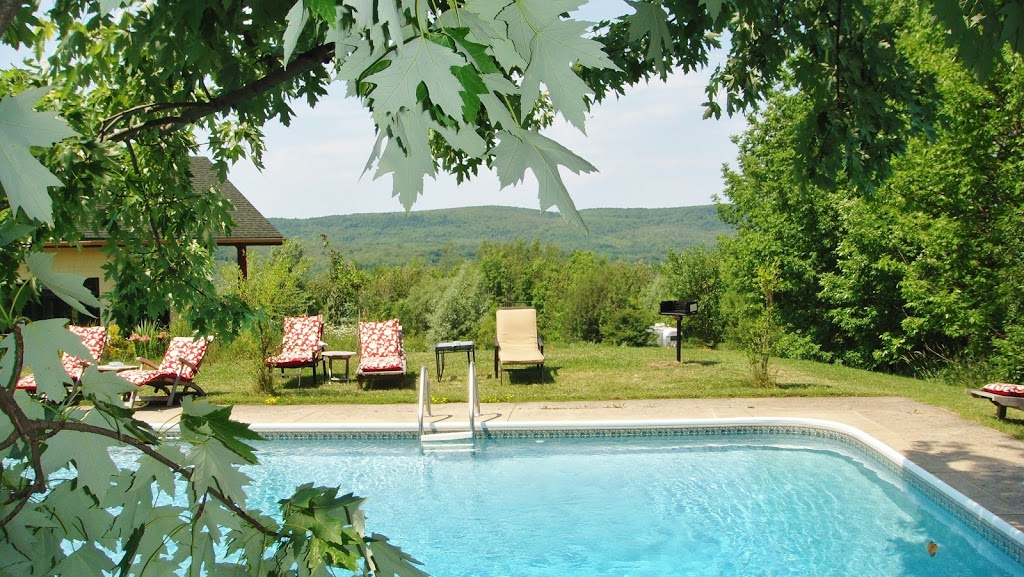 Pretty River Valley Country Inn | 529742 Osprey-The Blue Mountains Tline, Nottawa, ON L0M 1P0, Canada | Phone: (855) 445-7598