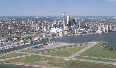 Island Air Flight School & Charters Inc. | Hangar 4, Toronto, ON M5V 1A1, Canada | Phone: (416) 203-6242