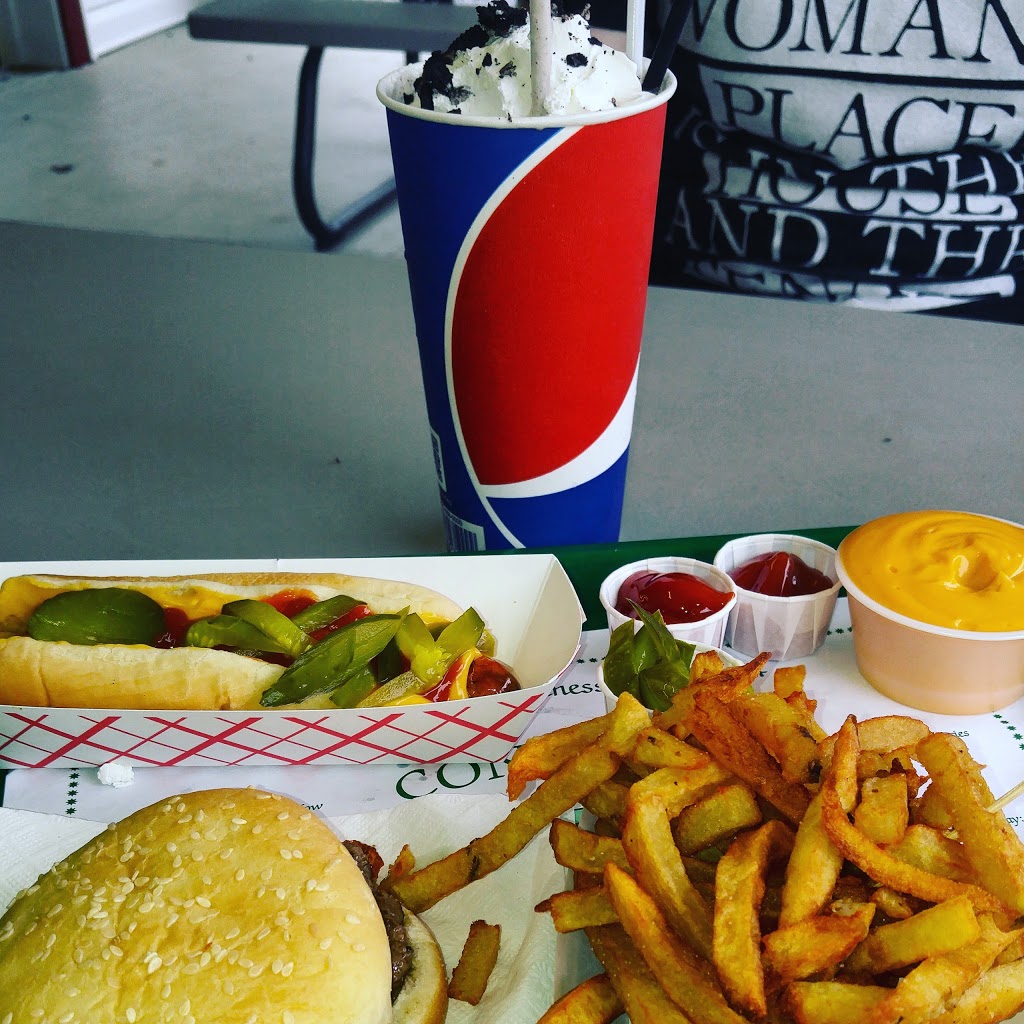 Connors Hotdog Stand | 8905 Lake Shore Rd, Angola, NY 14006, USA | Phone: (716) 549-1257