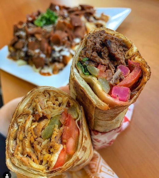 Shawarmaz | 2159 Boulevard Curé-Labelle, Laval, QC H7T 1R3, Canada | Phone: (450) 681-3076