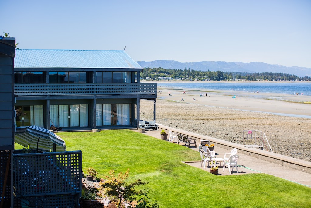 Sand Pebbles Inn | 2767 Island Hwy W, Qualicum Beach, BC V9K 2C4, Canada | Phone: (250) 752-6974