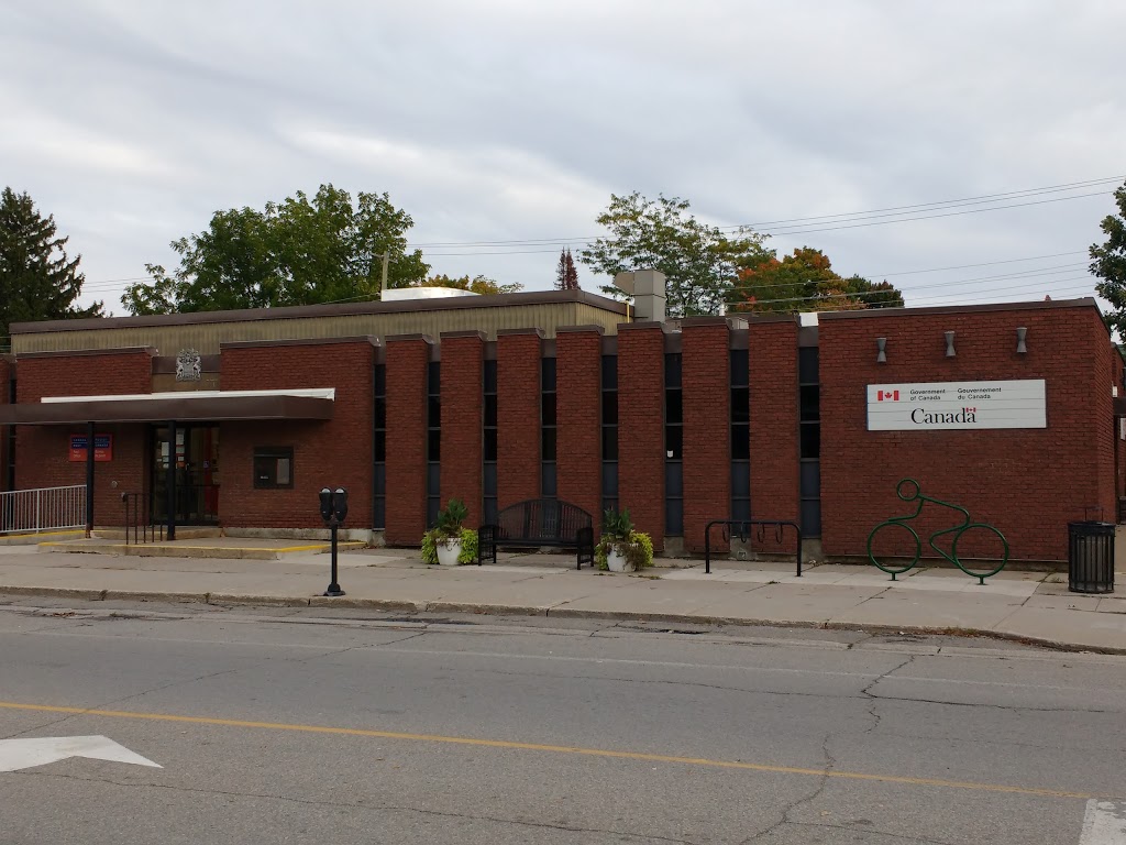 Canada Post | 201 King St E, Gananoque, ON K7G 1G0, Canada