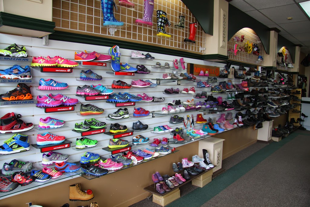 Destrempes Shoes Inc. | 821 Avenue Gilles Villeneuve, Berthierville, QC J0K 1A0, Canada | Phone: (450) 836-2912