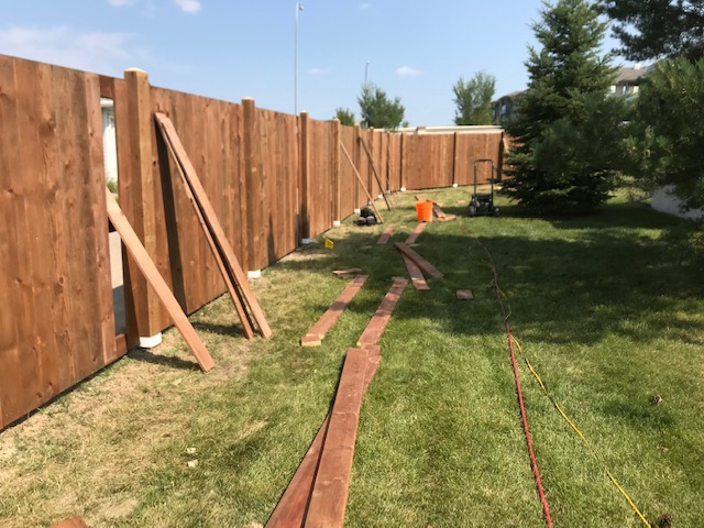 Wheeler Fencing Company | 2035 125 St SW, Edmonton, AB T6W 0A4, Canada | Phone: (780) 722-6253