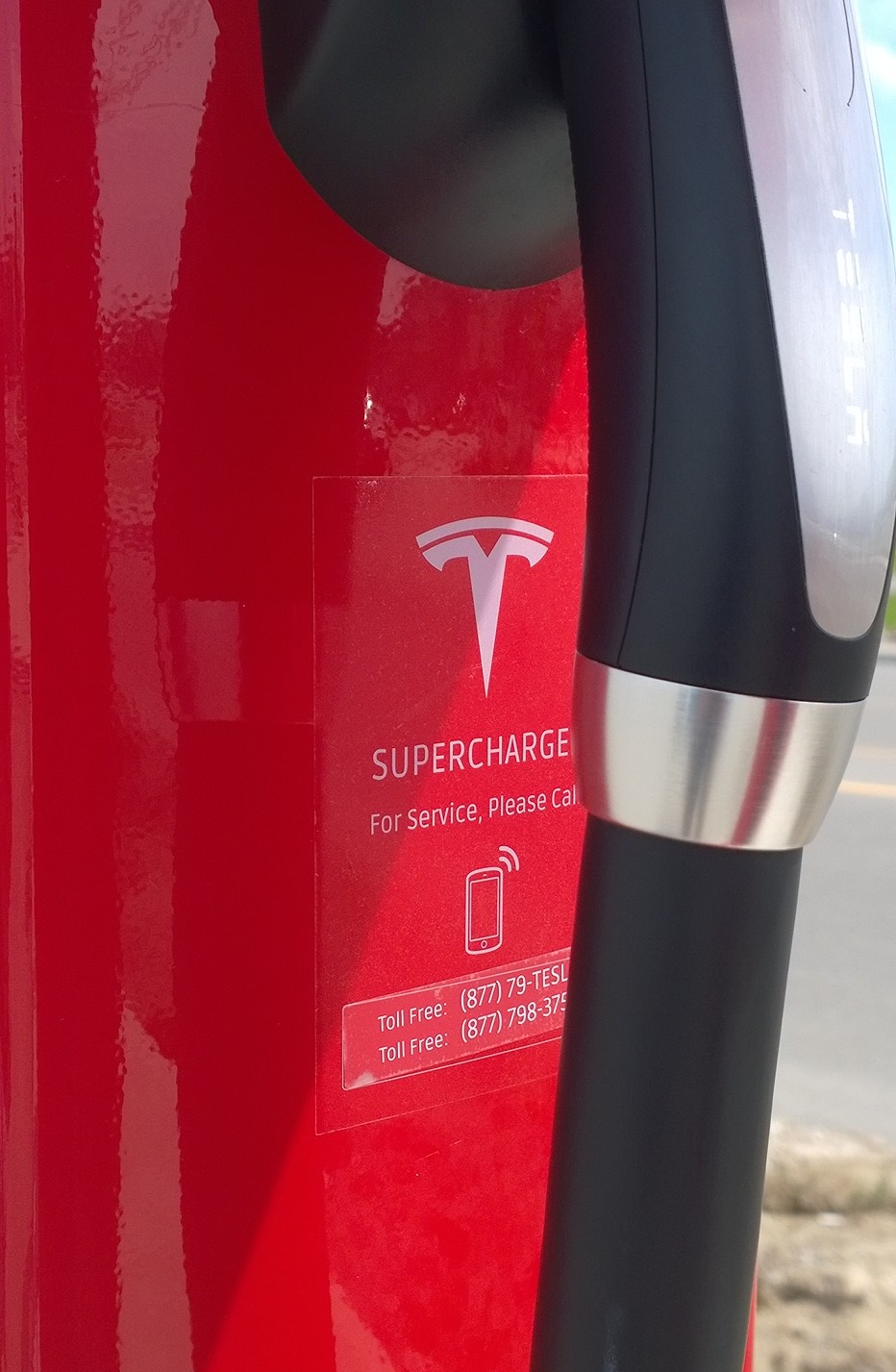 Tesla Supercharger | 100 Mapleview Dr E, Barrie, ON L4N 9H6, Canada | Phone: (877) 798-3752