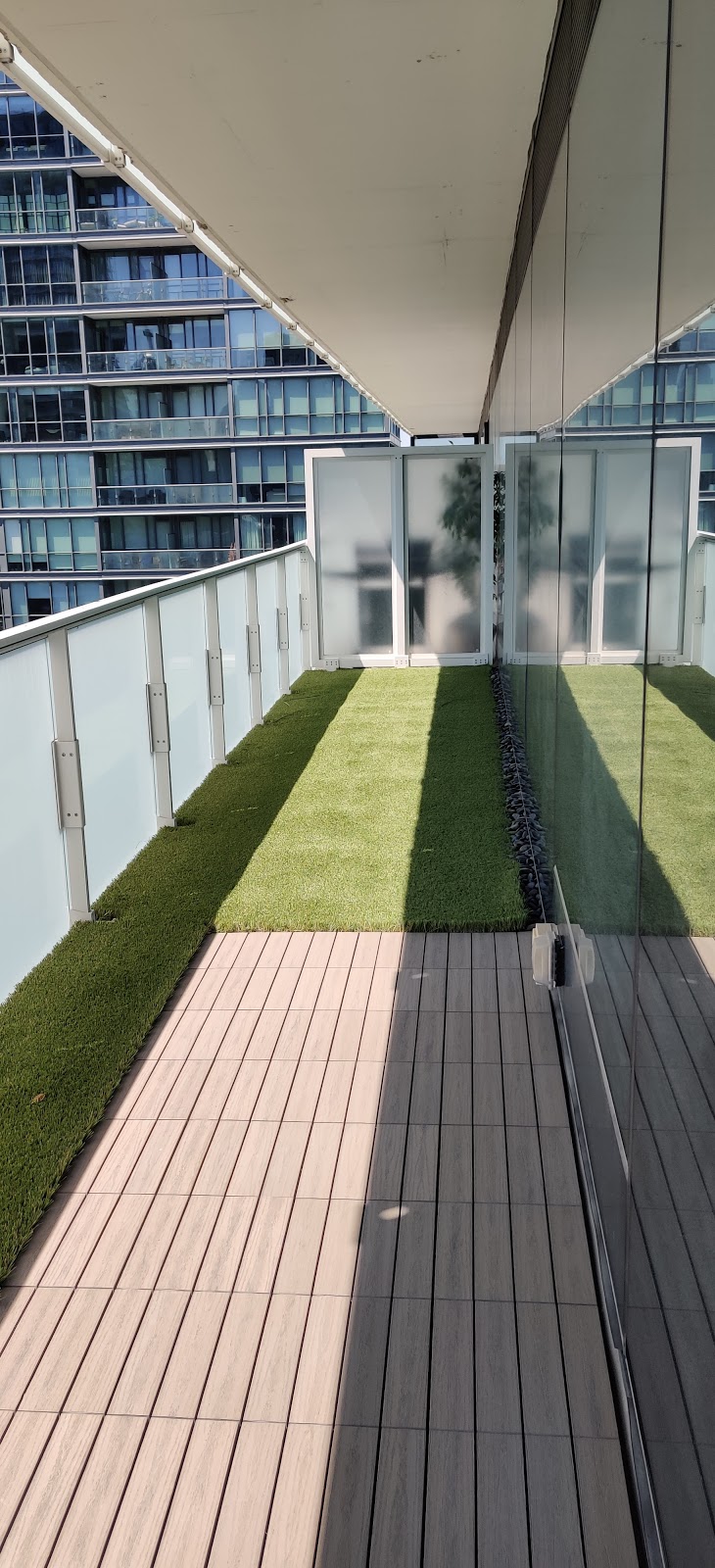 Condo Kandy Outdoor Balcony Flooring | 1800 Courtneypark Dr E Unit 2-4, Mississauga, ON L5T 1C1, Canada | Phone: (647) 888-3682