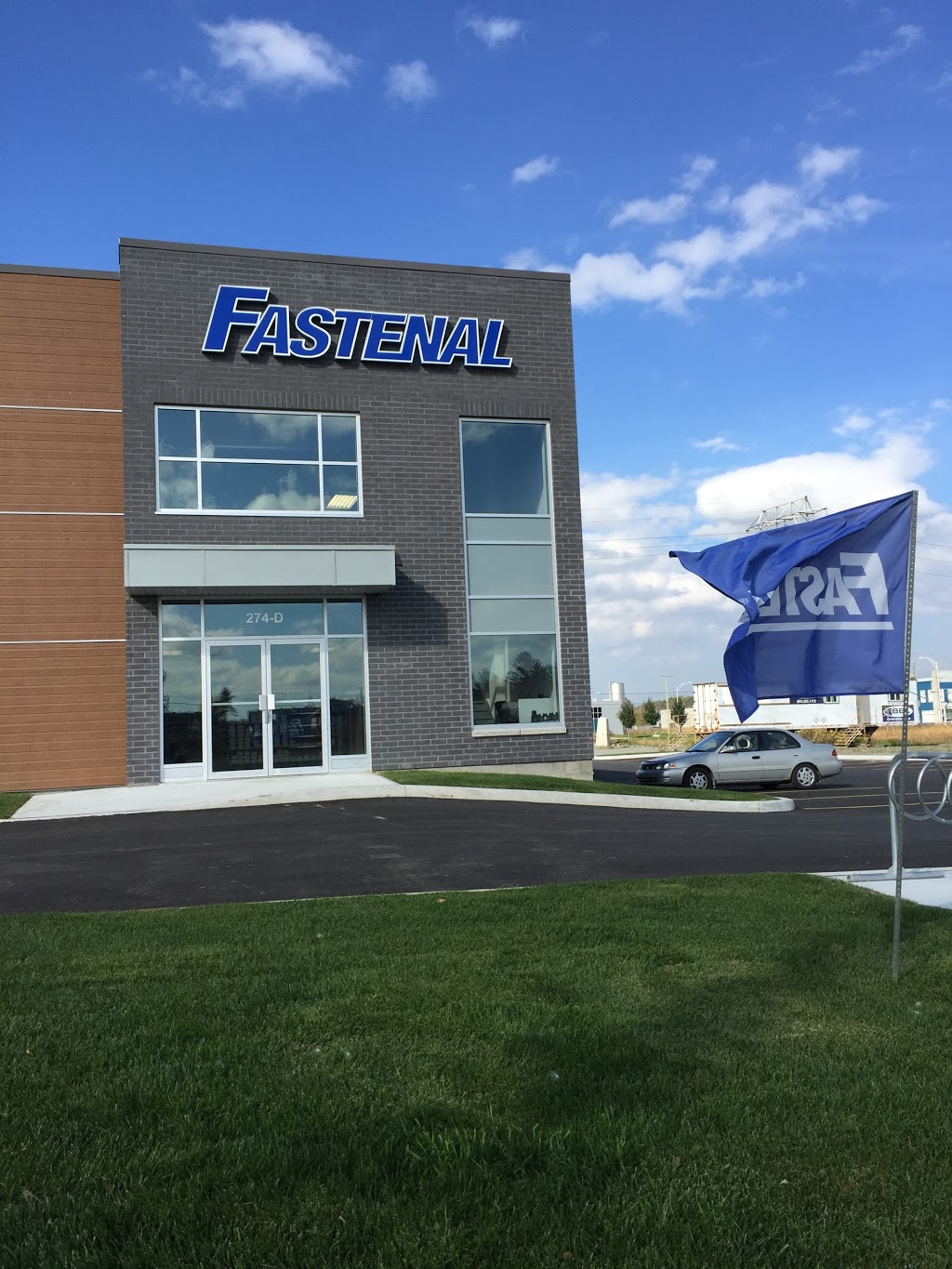 Fastenal Canada | 274-D Chemin Industriel, Gatineau, QC J8R 3V8, Canada | Phone: (819) 643-3119