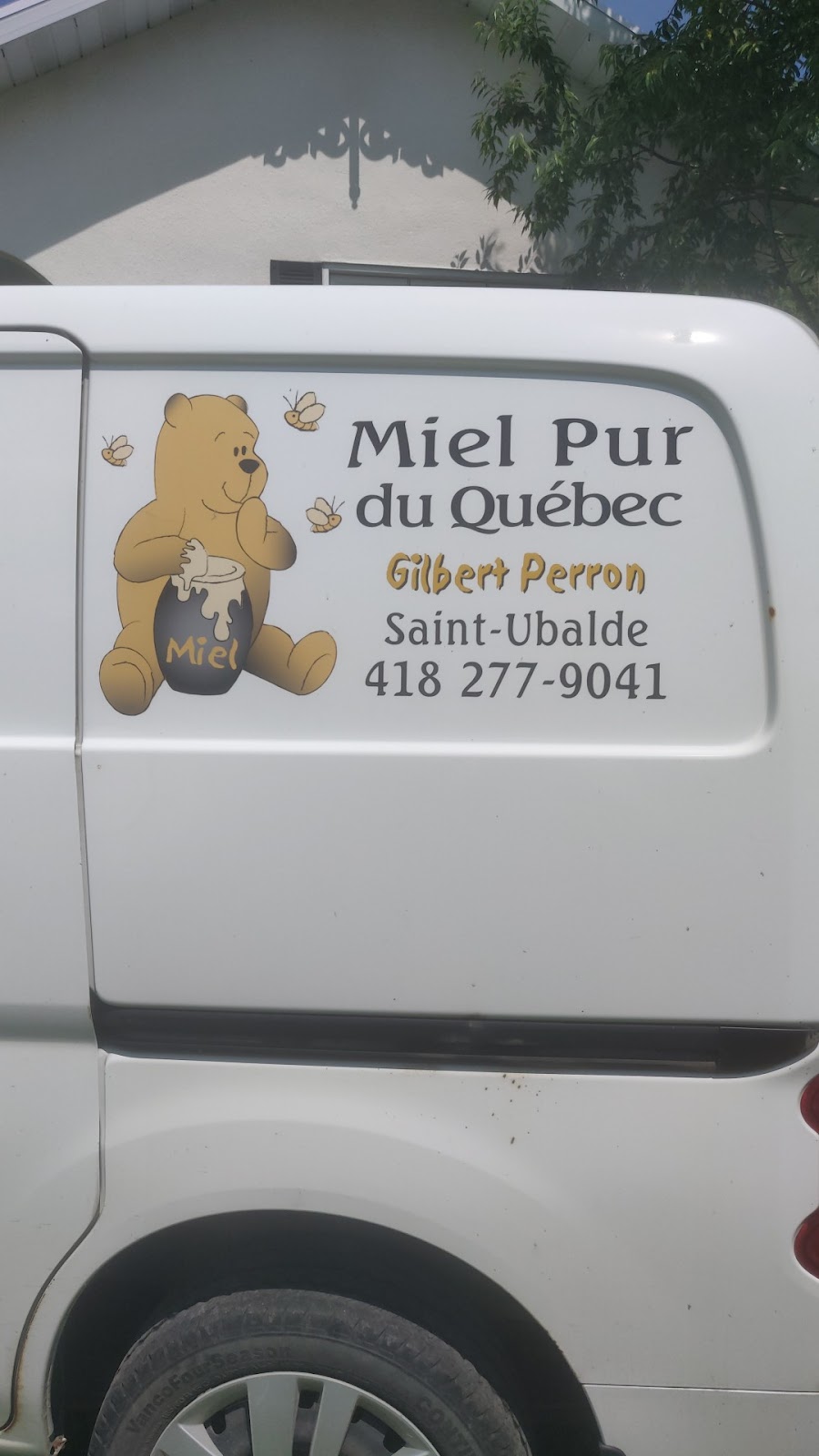 Miel pur gilbert perron | 188 Rue Principale, Saint-Alban, QC G0A 3B0, Canada | Phone: (418) 277-9041