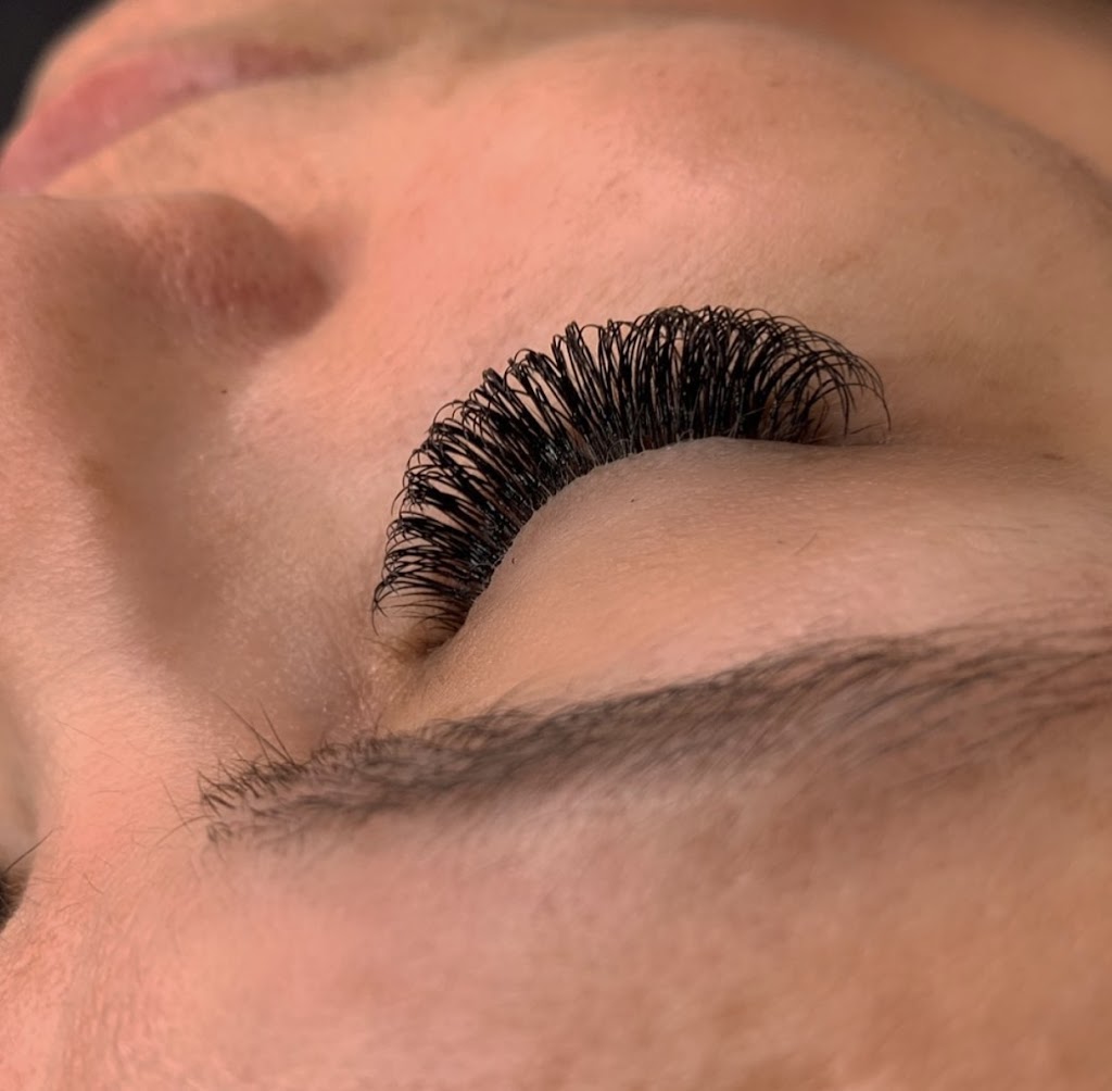 Okotoks Eyelash Extensions- Lashes with Kyla | Storm Mountain Place, Okotoks, AB T1S 0L6, Canada | Phone: (780) 888-1385