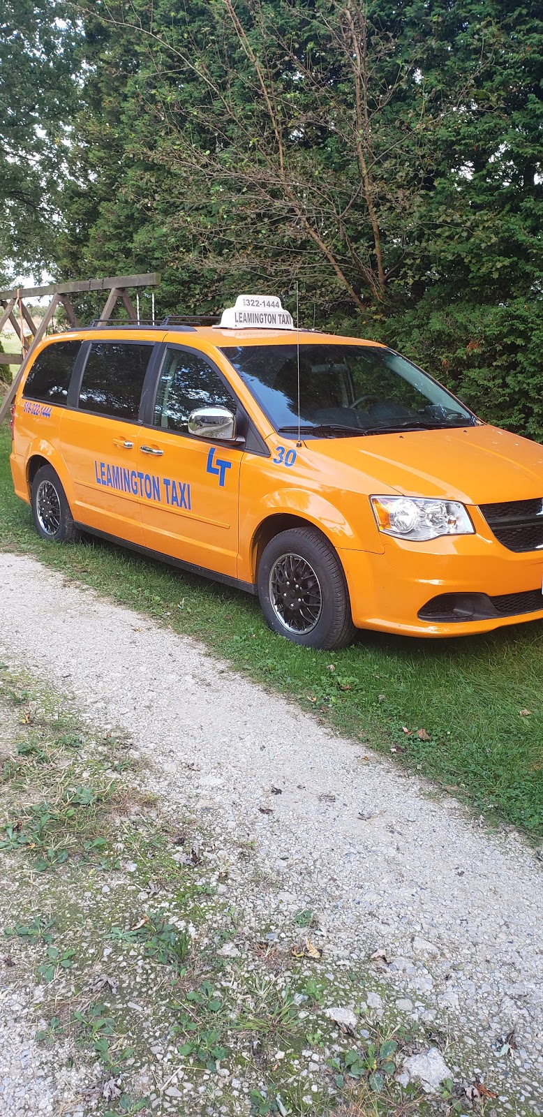 Kingsville Taxi | 1558 County Rd 34, Ruthven, ON N0P 2G0, Canada | Phone: (519) 322-5679