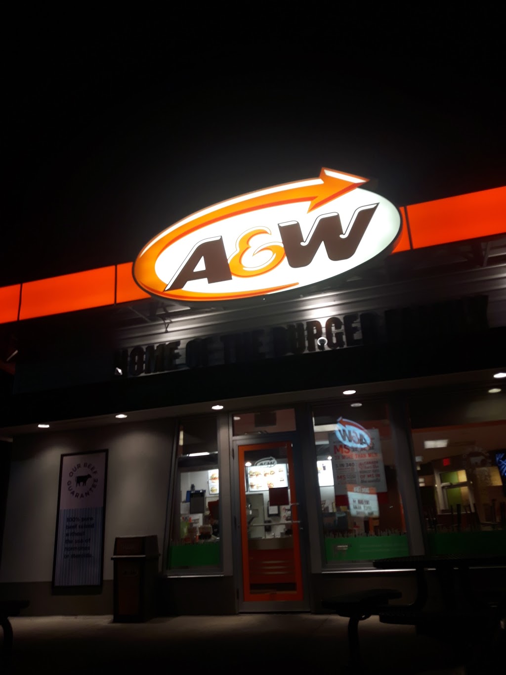 A&W Canada | 96 Caradoc St S, Strathroy, ON N7G 2N8, Canada | Phone: (519) 245-2100