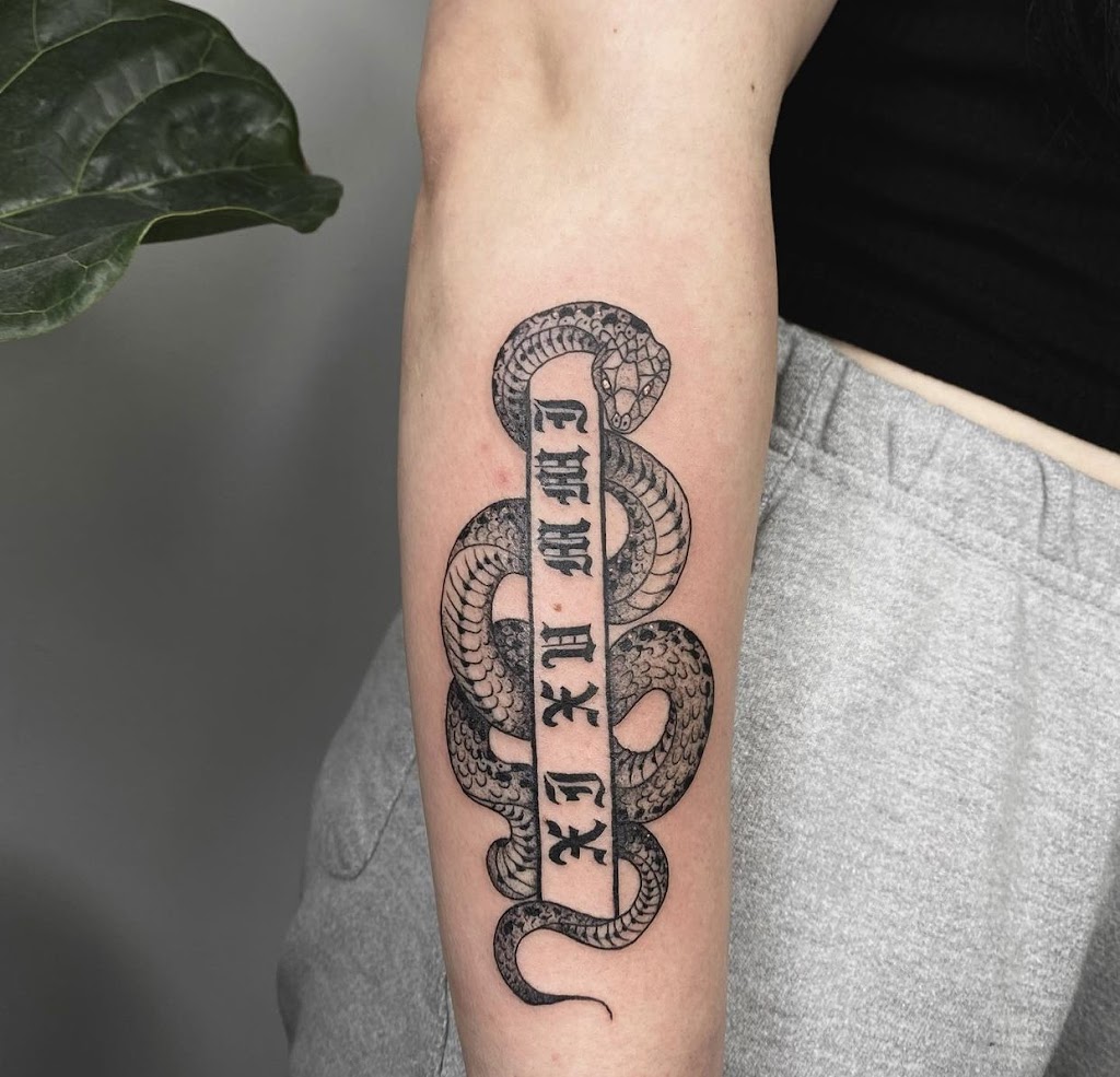 Third Eye Tattoo Parlour | 876 Commercial Dr, Vancouver, BC V5L 3Y5, Canada | Phone: (604) 849-3270