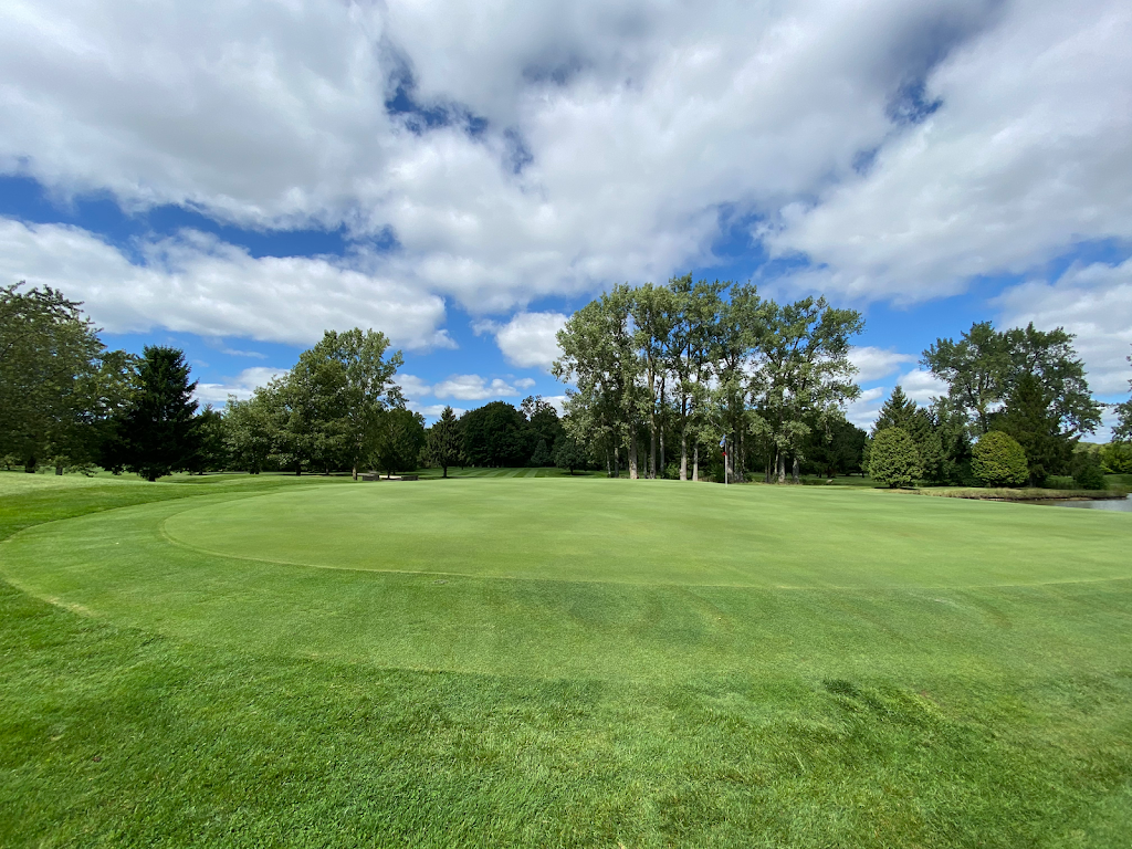 Deer Run Golf Course | 19605 Bloomfield Rd, Blenheim, ON N0P 1A0, Canada | Phone: (519) 676-1566