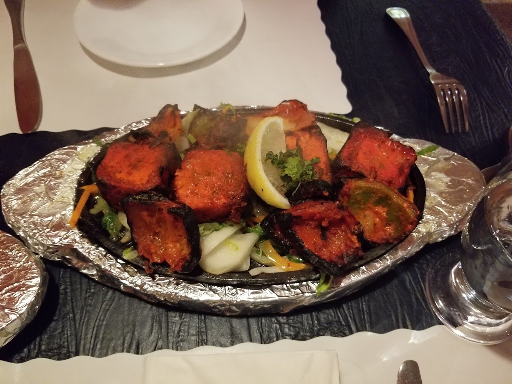 India House Fine Indian Cuisine | 715 Wellington Rd, London, ON N6C 4R4, Canada | Phone: (519) 680-3333