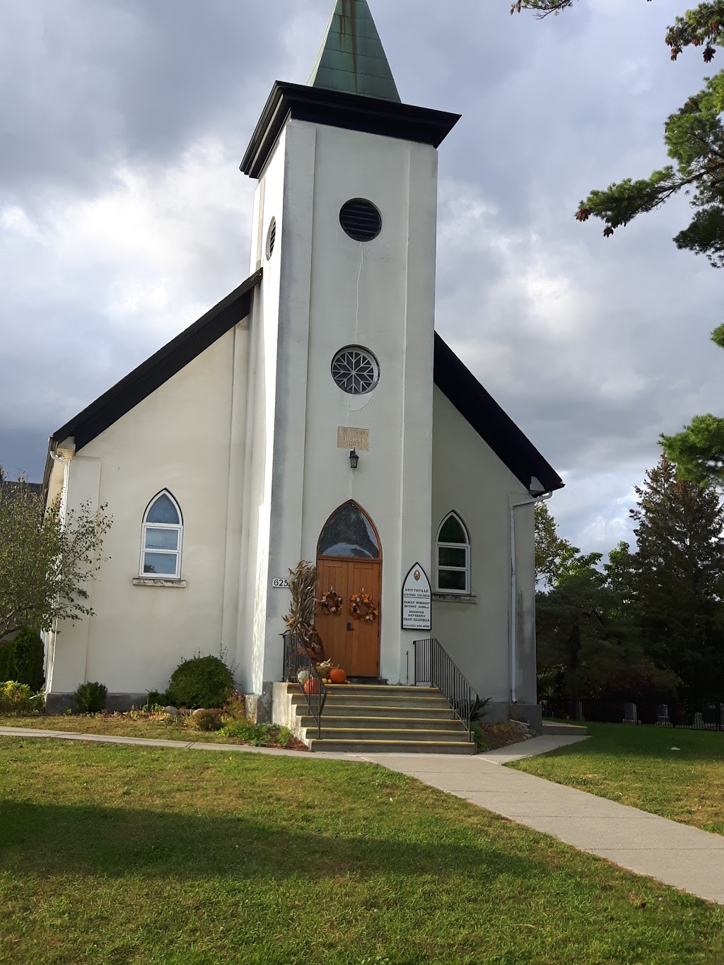 Stittsville United Church | 6255 Fernbank Rd, Stittsville, ON K2S 1X5, Canada | Phone: (613) 836-4962