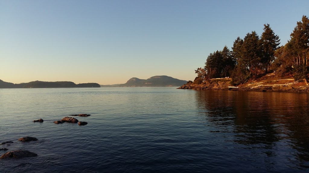 Arcadia by the Sea | 1329 MacKinnon Rd, Pender Island, BC V0N 2M1, Canada | Phone: (250) 629-3221