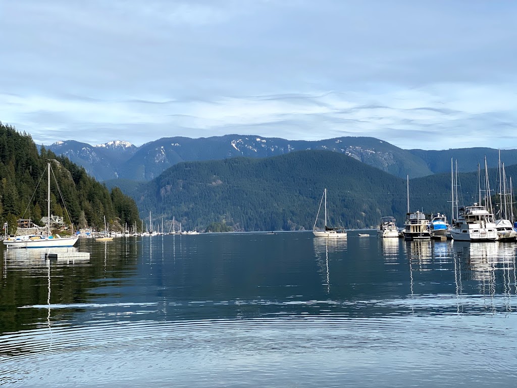 Deep Cove North Shore Marina & Rentals | 2890 Panorama Dr, North Vancouver, BC V7G 1V6, Canada | Phone: (604) 929-1251