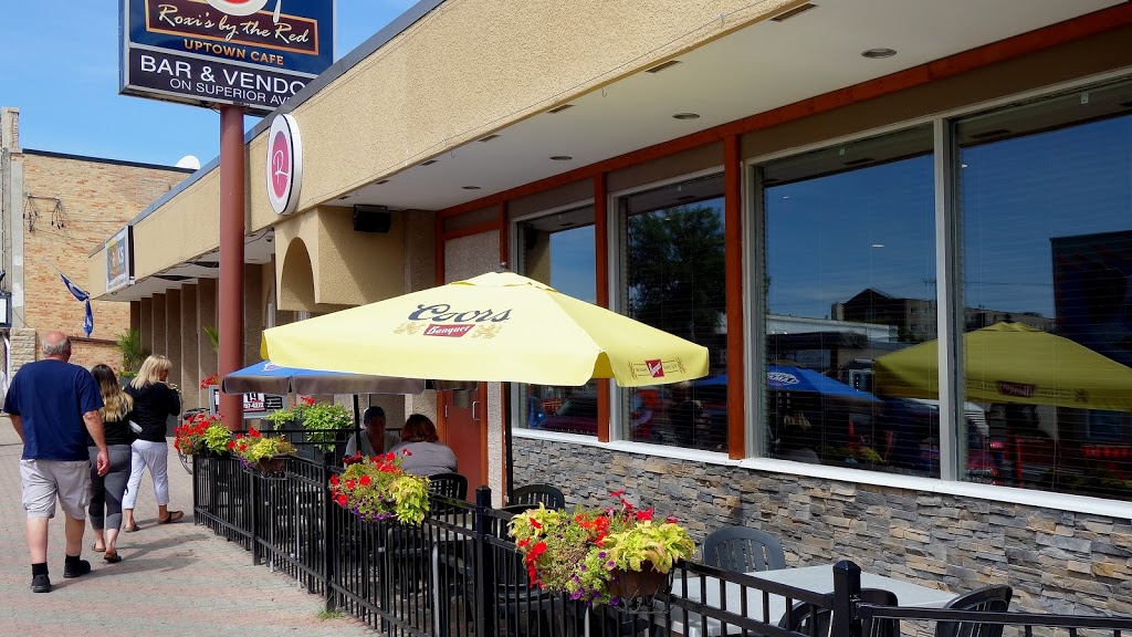 Roxis Uptown Cafe | 219 Manitoba Ave, Selkirk, MB R1A 0Y4, Canada | Phone: (204) 482-1900