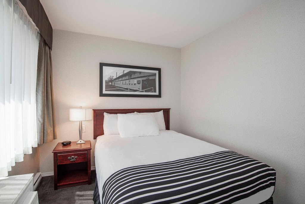 Sandman Hotel Penticton | 939 Burnaby Ave, Penticton, BC V2A 1G7, Canada | Phone: (250) 493-7151