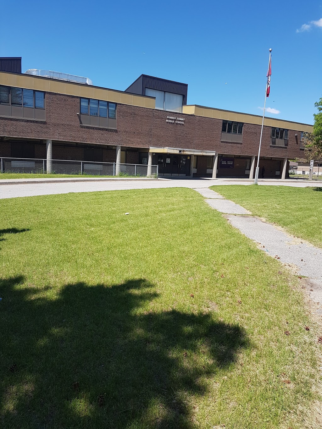 Humber Summit Middle School | 60 Pearldale Ave, North York, ON M9L 2G9, Canada | Phone: (416) 395-2570