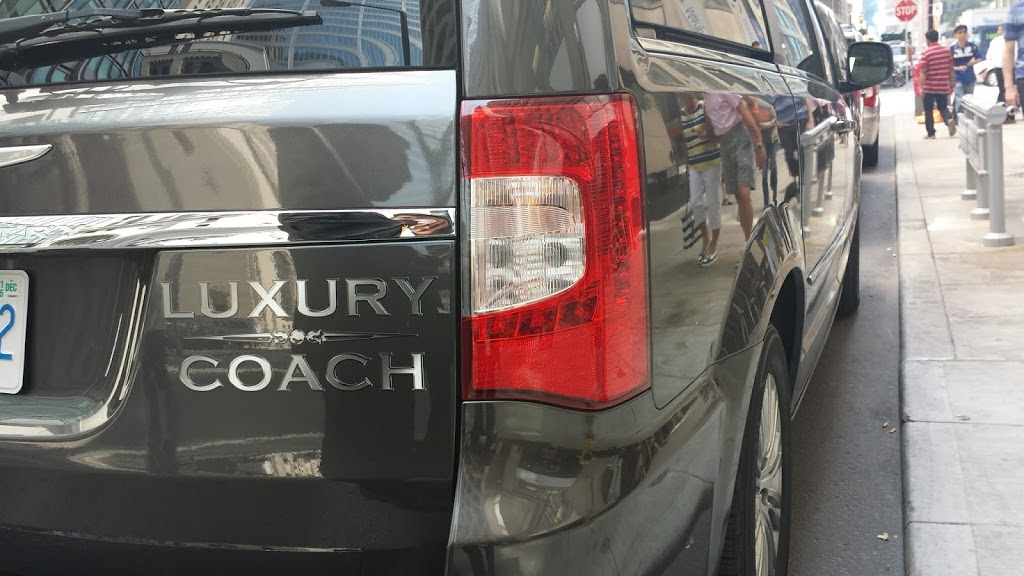 Luxury Coach | 131 Saramia Crescent, Concord, ON L4K 4P7, Canada | Phone: (416) 746-5466