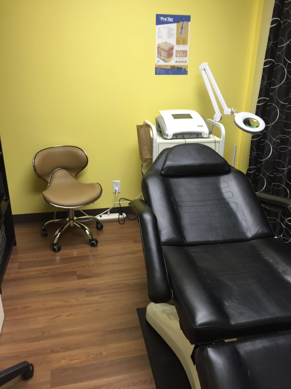 FolliCare Electrolysis Hair Removal | 1829 Ranchlands Blvd NW #231, Calgary, AB T3G 2A7, Canada | Phone: (403) 617-5857