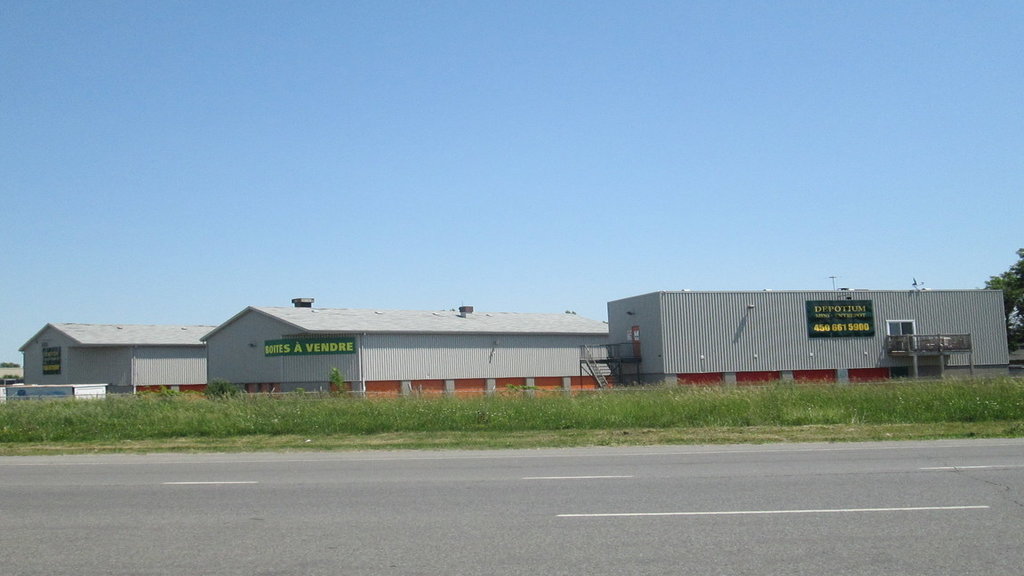Depotium Mini-Entrepôt - Laval | 4425 Avenue des Industries, Laval, QC H7C 1A1, Canada | Phone: (450) 400-0842