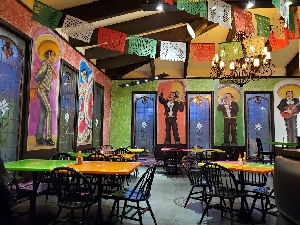 Taco embassy | 22 Academy St, St. Catharines, ON L2R 4Z6, Canada | Phone: (905) 685-0007