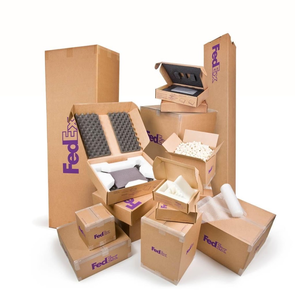 FedEx Office Print & Ship Center | 45400 Marketplace Blvd, New Baltimore, MI 48051, USA | Phone: (586) 913-0480