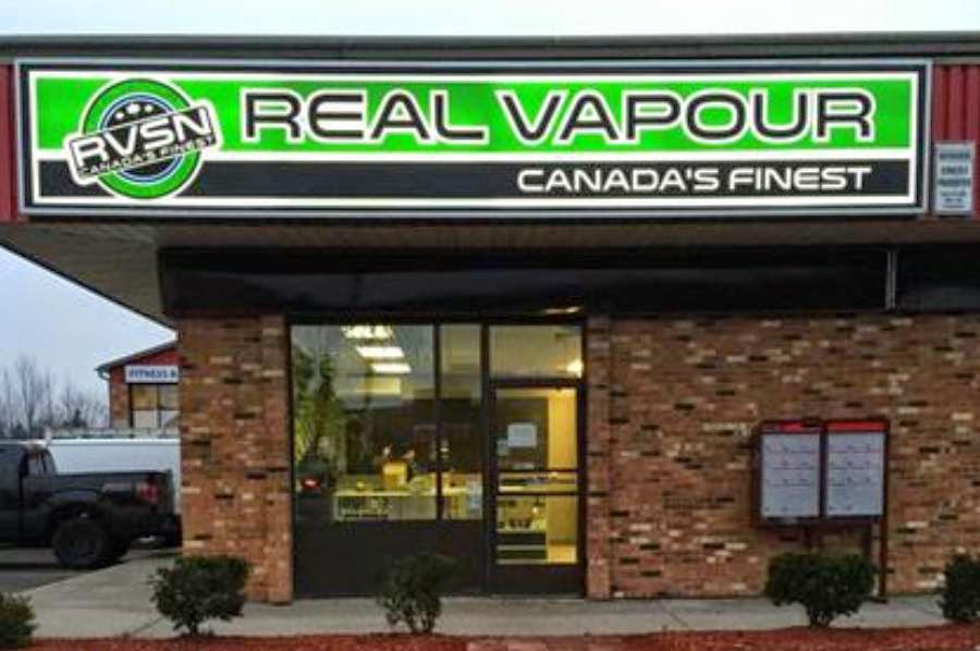 Real Vapour Stores Niagara - Vape Shop | 871 Niagara St #15A, Welland, ON L3C 6Y1, Canada | Phone: (289) 820-5532