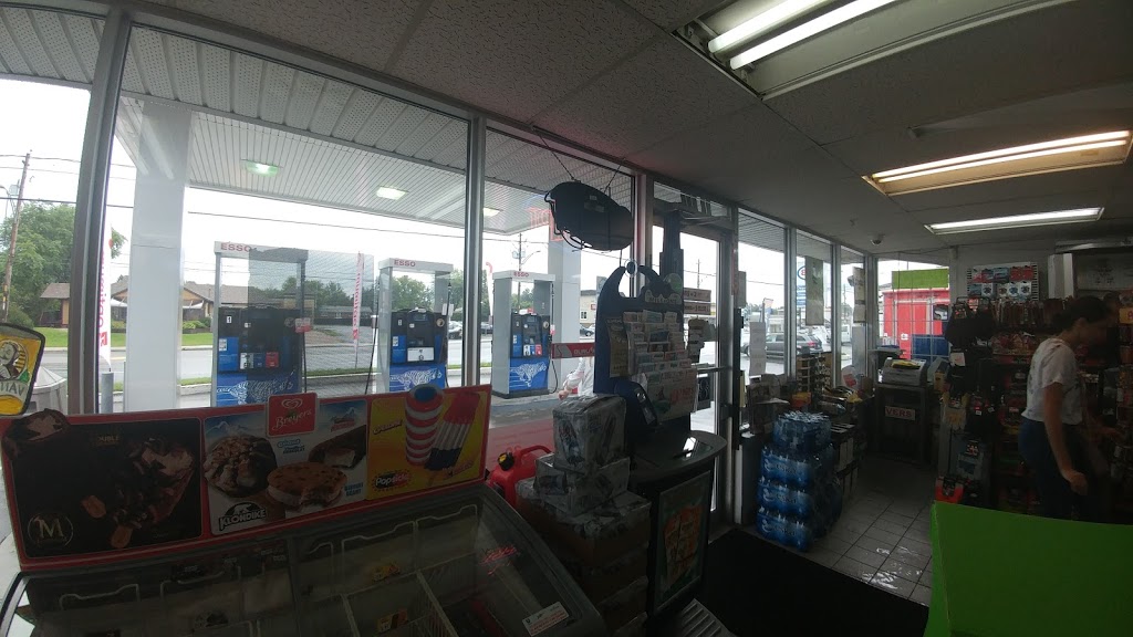 Gas Station | 13470 Boulevard Curé-Labelle, Mirabel, QC J7J 1G9, Canada