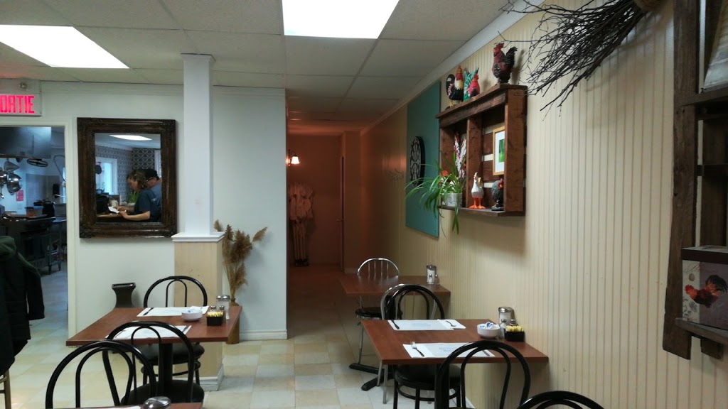 Le Ptit Bistro | 166 Chemin Saint-Féréol, Les Cèdres, QC J7T 1M4, Canada | Phone: (450) 452-2888