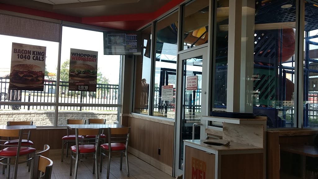 Burger King | 3495 Lawrence Ave E, Scarborough, ON M1H 1B3, Canada | Phone: (416) 431-5816