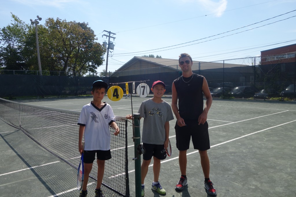Montreal West Tennis Club | 250 Bedbrook Ave, Montreal-West, QC H4X 1S1, Canada | Phone: (514) 481-4565