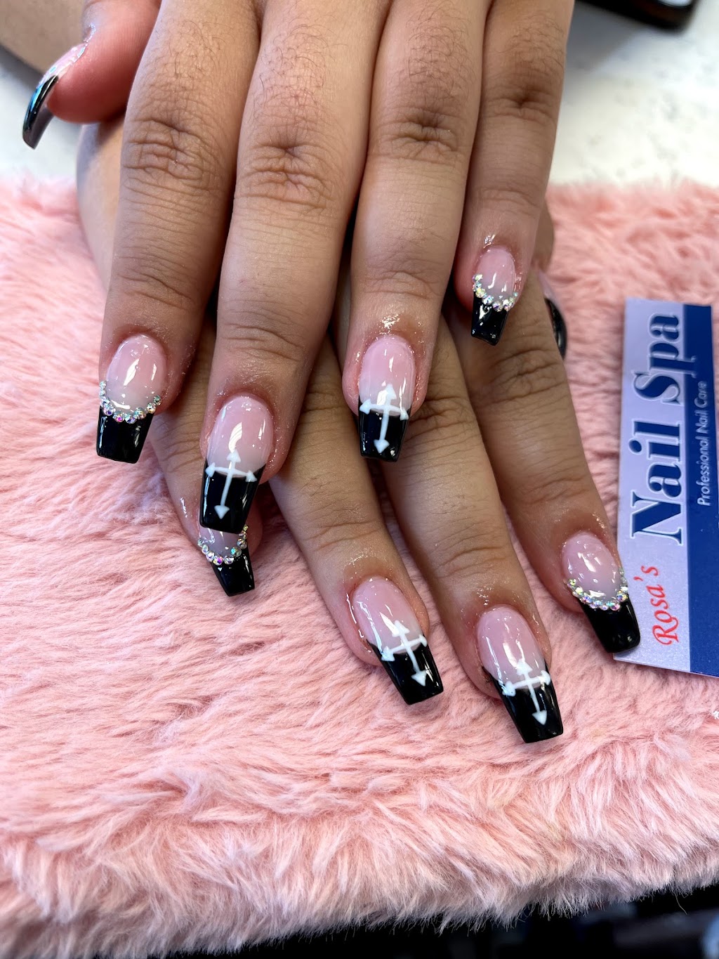 Rosa’s Nail Spa | 27-462 Birchmount Rd, Scarborough, ON M1K 1N8, Canada | Phone: (416) 850-1956