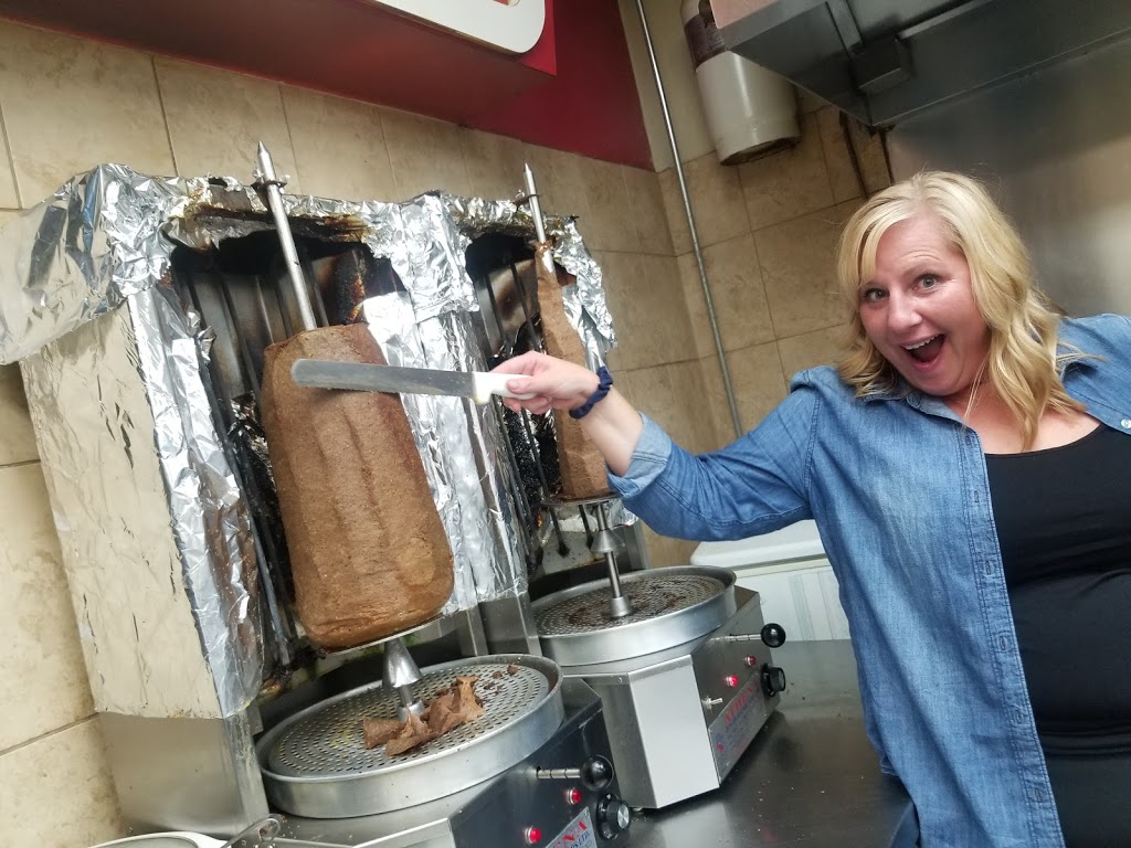 Moms Donair | 16209 Stony Plain Rd, Edmonton, AB T5P 4X3, Canada | Phone: (780) 486-7152