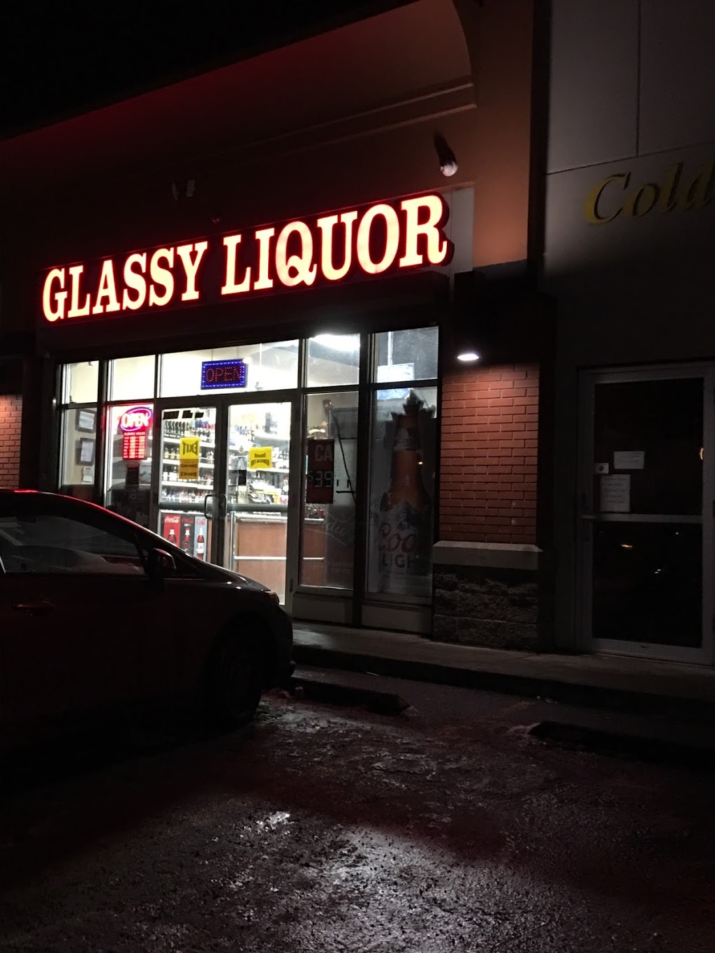 Glassy Liquour On 34 Inc | 3377 28a Ave NW, Edmonton, AB T6T 0P9, Canada | Phone: (780) 466-7348