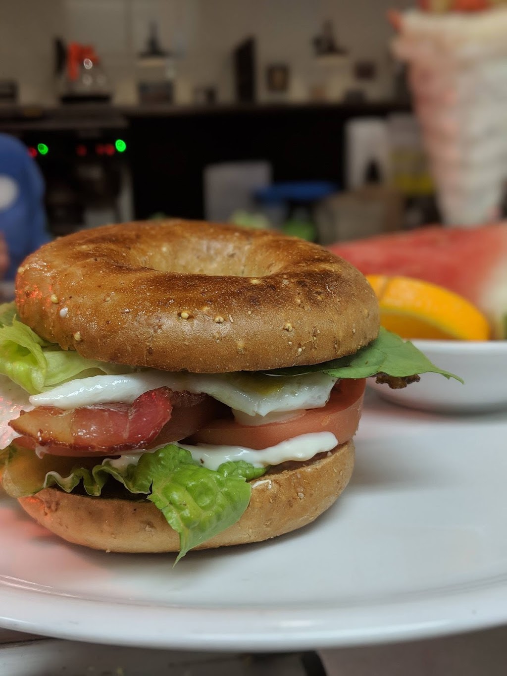 Eggsquis | 8 Boulevard Georges-Gagné S, Delson, QC J5B 2E1, Canada | Phone: (450) 638-5553