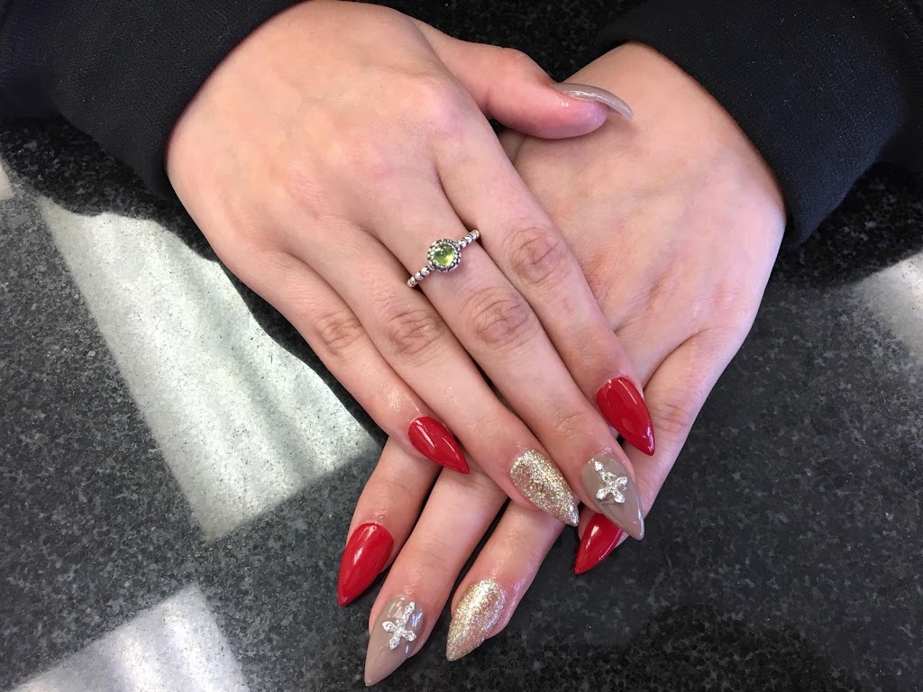 Crystal Nails | 462 Birchmount Rd Unit 36, Scarborough, ON M1K 1N8, Canada | Phone: (416) 699-4880