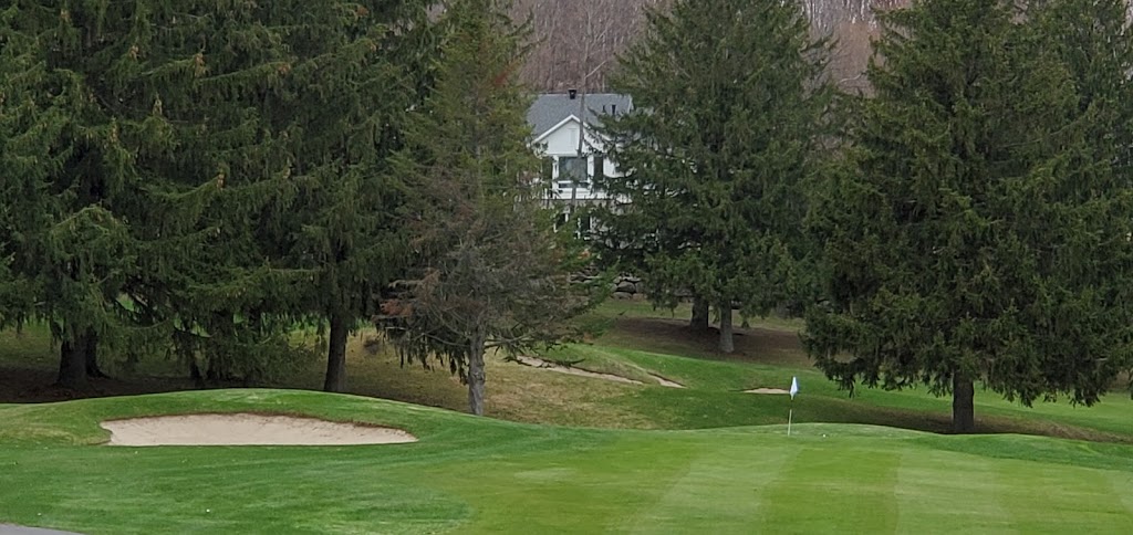 Golf Château Bromont | 95 Rue de Montmorency, Bromont, QC J2L 2H9, Canada | Phone: (450) 534-1199