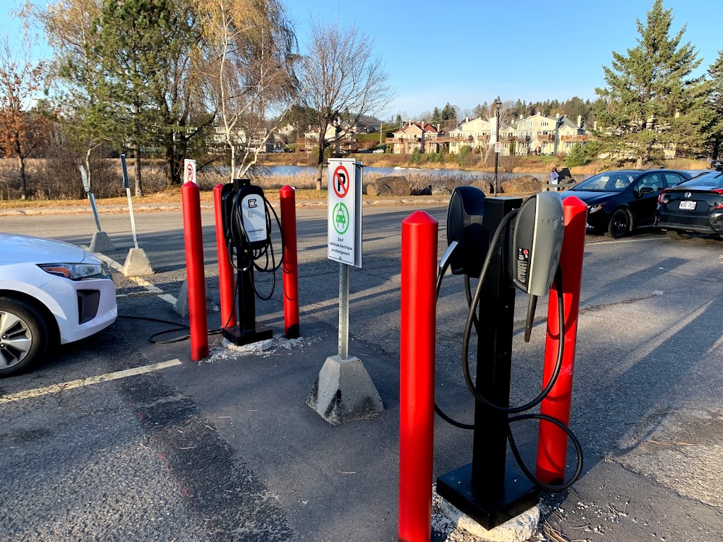 Tesla Destination Charger | 350 Avenue St Denis, Saint-Sauveur, QC J0R 1R3, Canada | Phone: (450) 227-4671