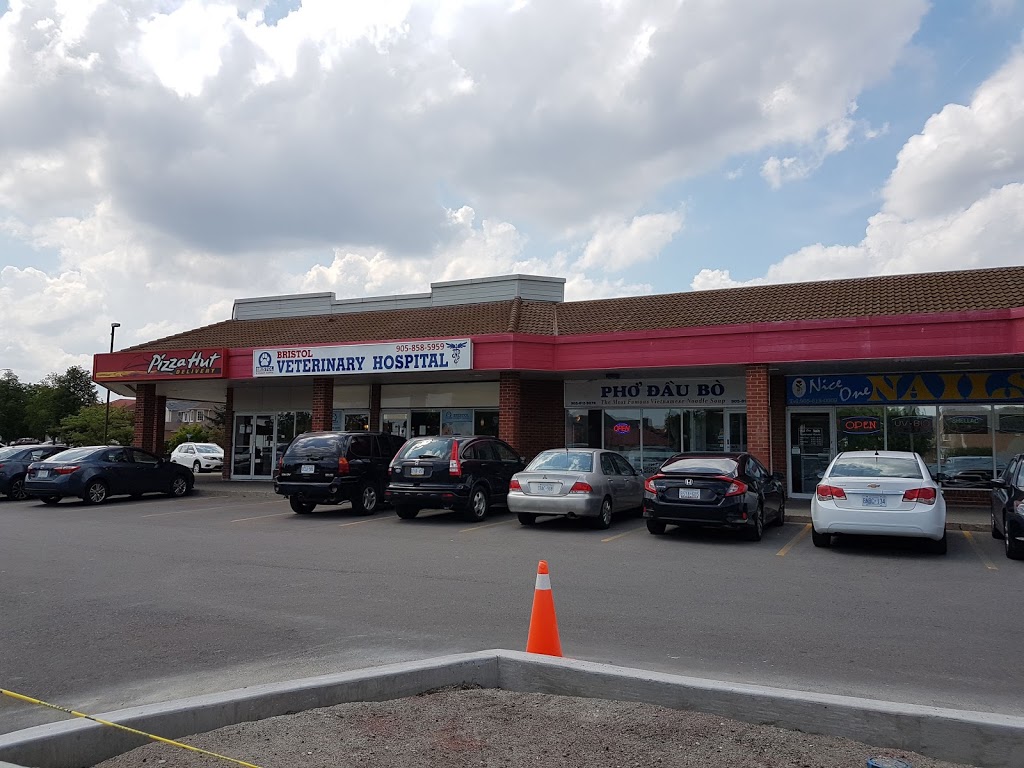 River Run Shopping Centre | 1525 Bristol Rd W, Mississauga, ON L5M 4Z1, Canada