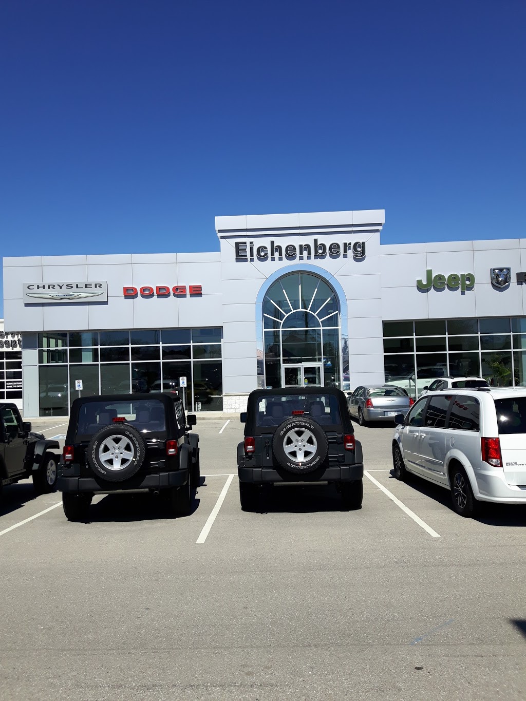 EICHENBERG MOTORS LIMITED | 164 Simcoe St, Tillsonburg, ON N4G 2J1, Canada | Phone: (519) 842-5953